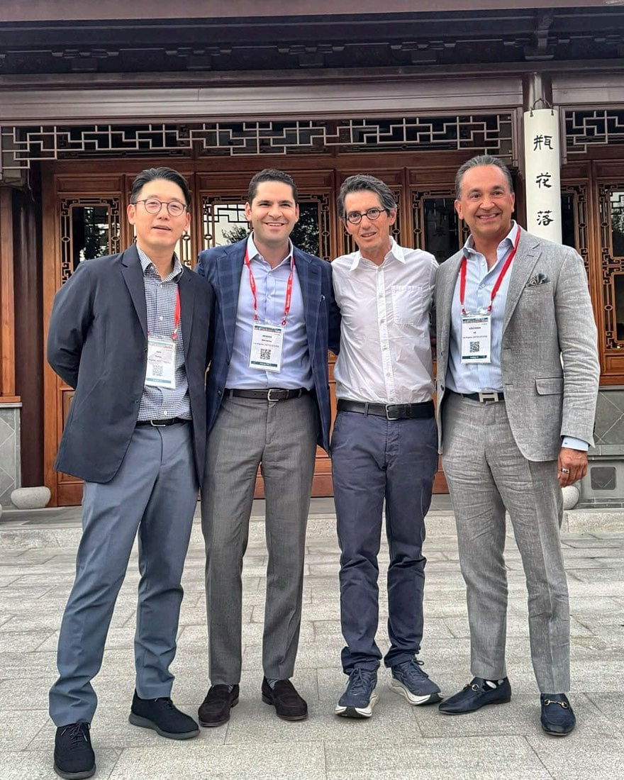 The ATLAS-PVI Aortic course directors in front of the Huntington Library gardens