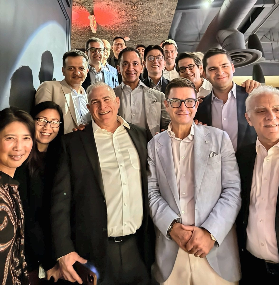 ATLAS-PVI Aortic 2026 faculty and guests gathered at the dinner